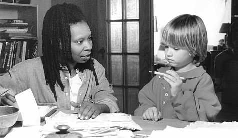Still of Whoopi Goldberg and Haley Joel Osment in Bogus (1996)