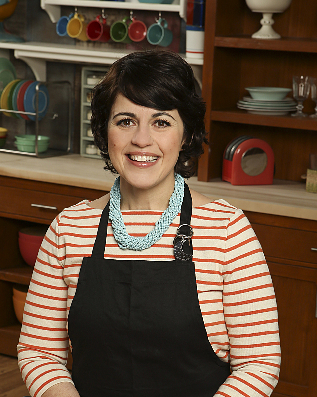 Still of Effie D. Sahihi in The American Baking Competition (2013)