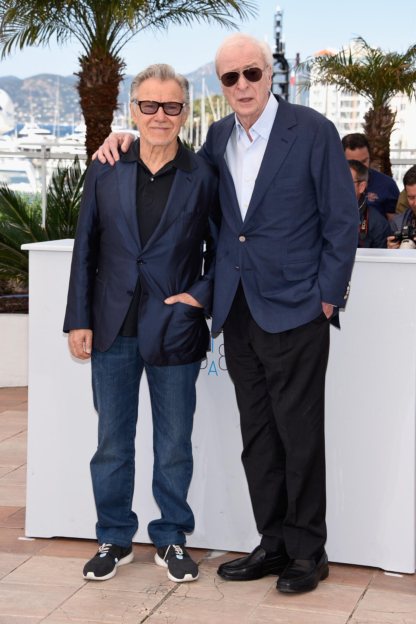 Harvey Keitel and Michael Caine at event of Jaunyste (2015)