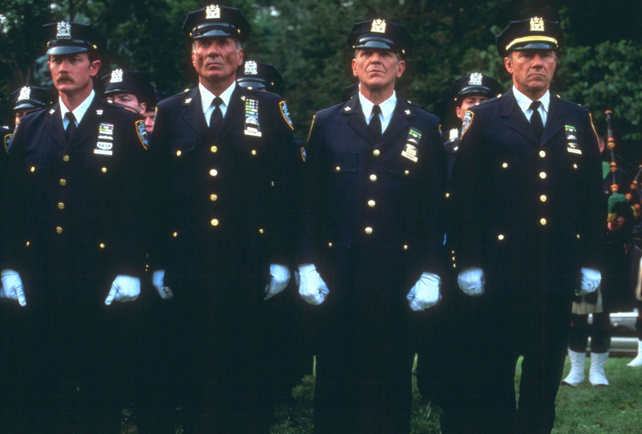 Still of Harvey Keitel, Robert Patrick, Arthur J. Nascarella and John Spencer in Cop Land (1997)