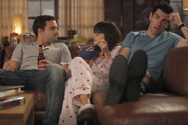 Still of Zooey Deschanel, Max Greenfield and Jake Johnson in New Girl (2011)