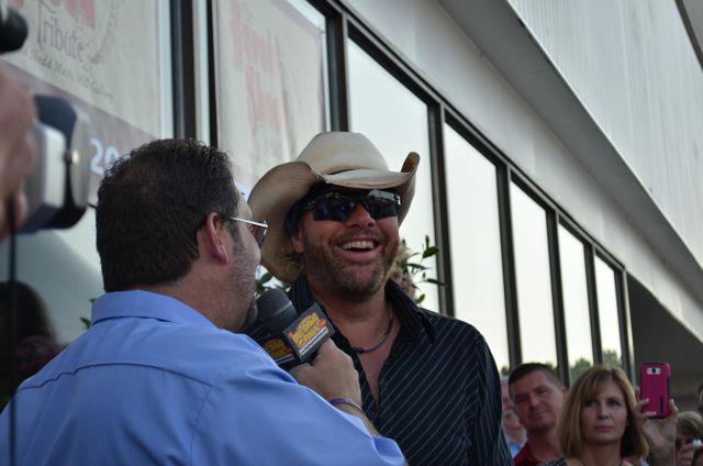 Carl Bigdawg Graddy Interviews County Music Star Toby Keith on the Red Carpet at Mill Town Music Hall Harold Shedd Tribute