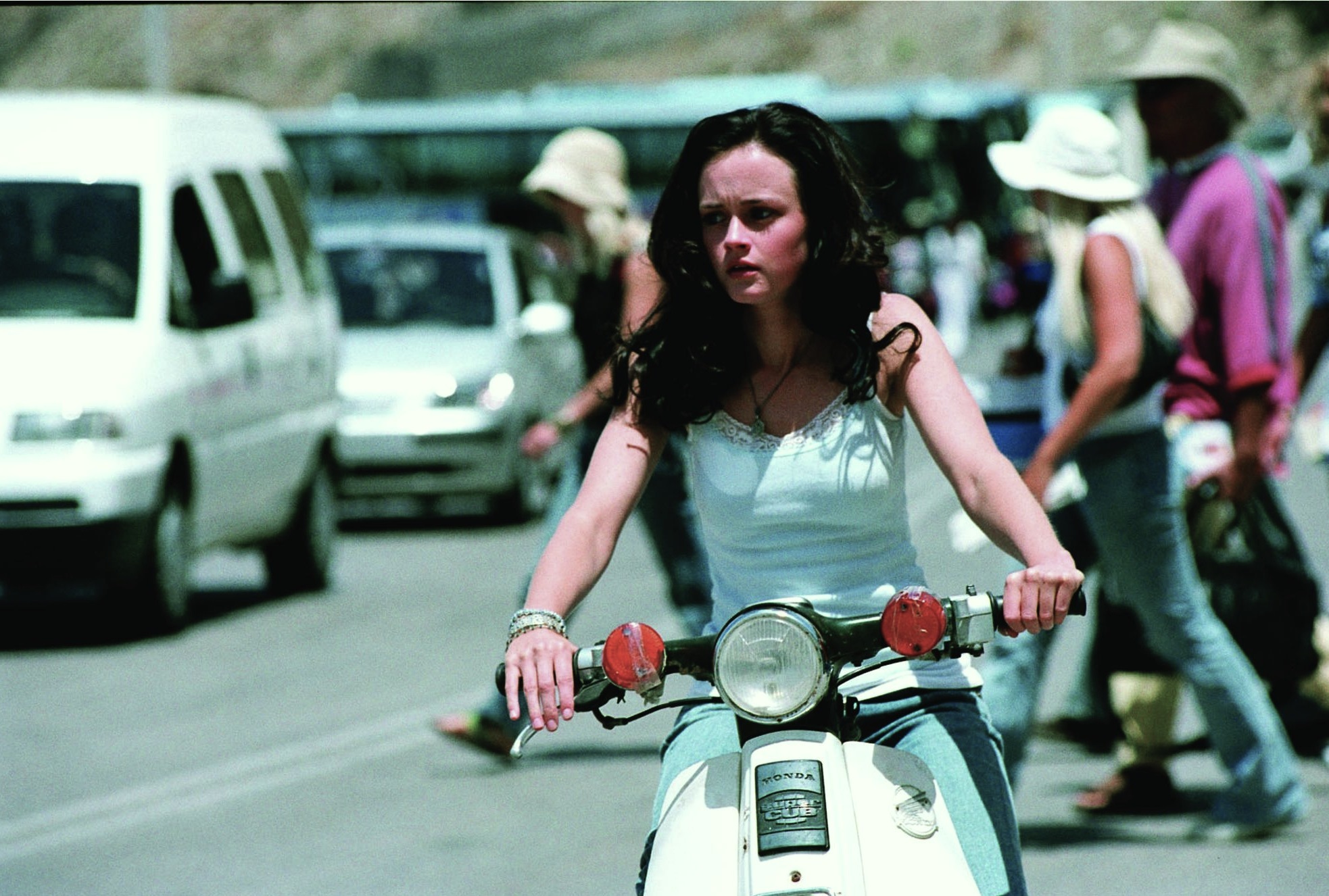 Still of Alexis Bledel in The Sisterhood of the Traveling Pants (2005)