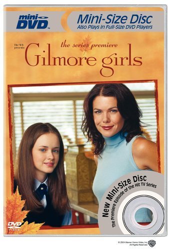Alexis Bledel and Lauren Graham in Gilmore Girls (2000)
