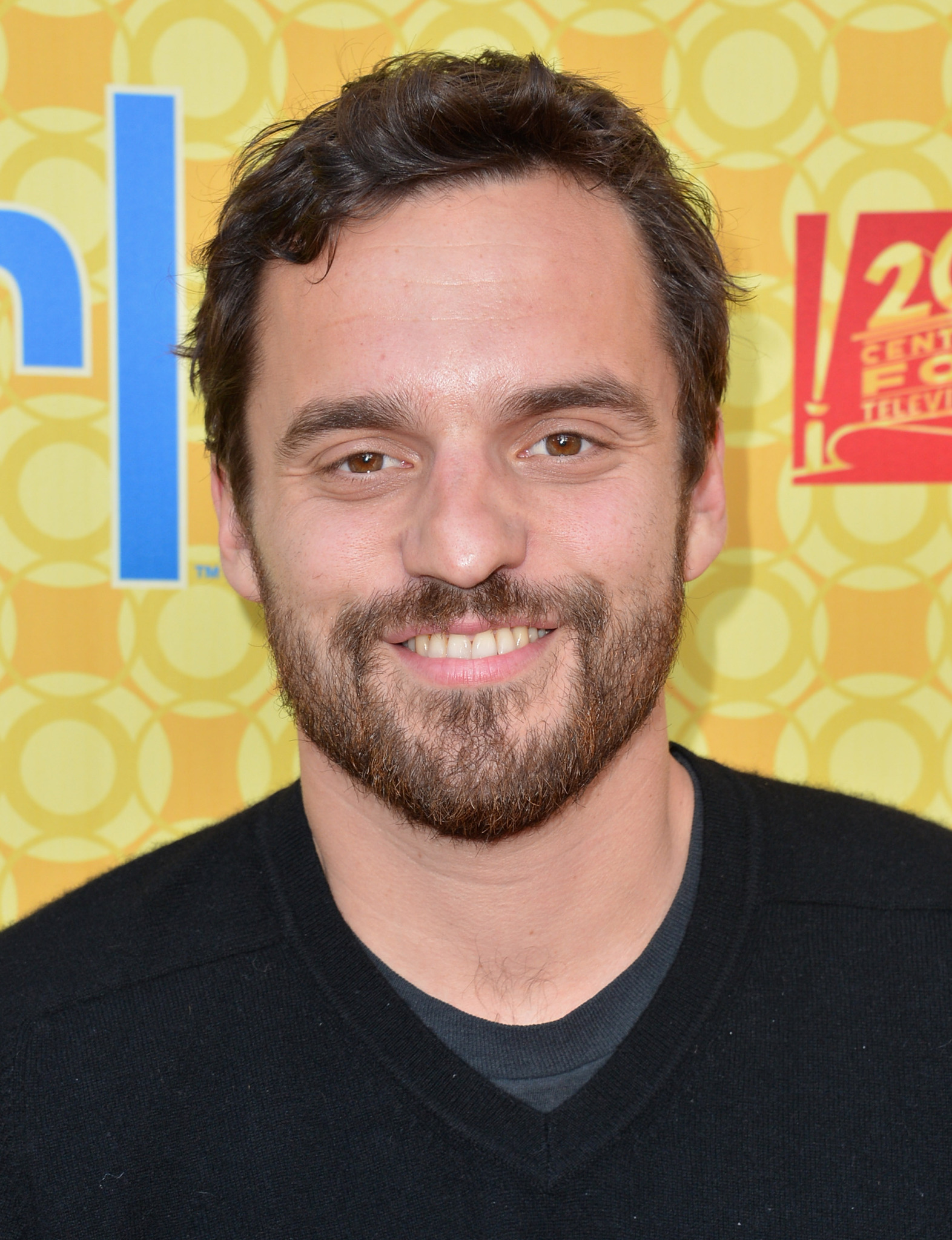 Jake Johnson at event of New Girl (2011)