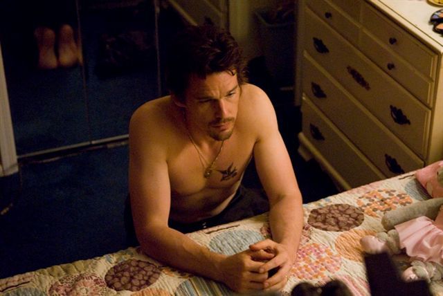 Still of Ethan Hawke in Brooklyn's Finest (2009)