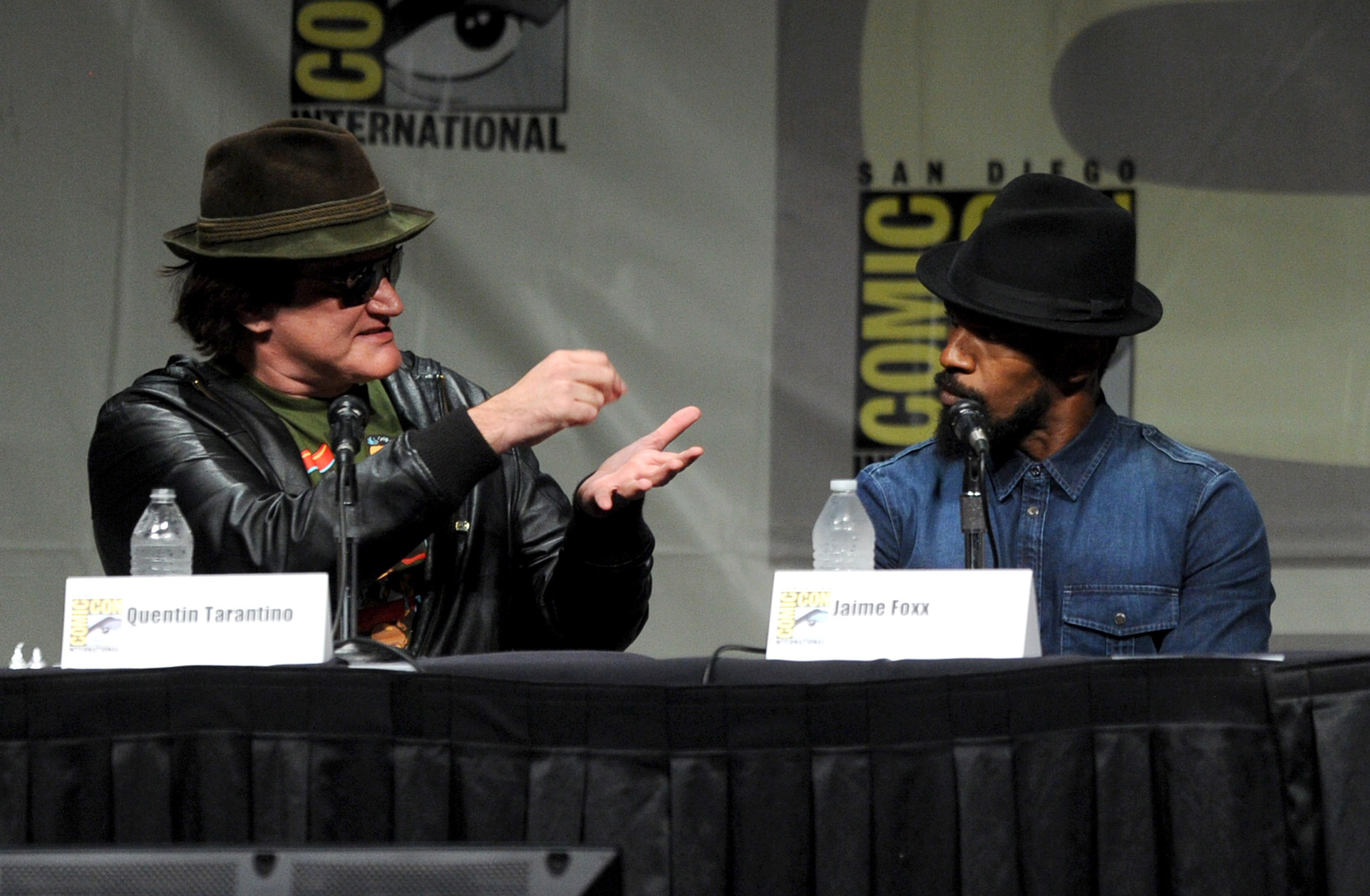 Quentin Tarantino and Jamie Foxx at event of Istrukes Dzango (2012)