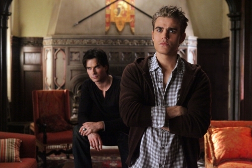 Still of Ian Somerhalder and Paul Wesley in Vampyro dienorasciai (2009)