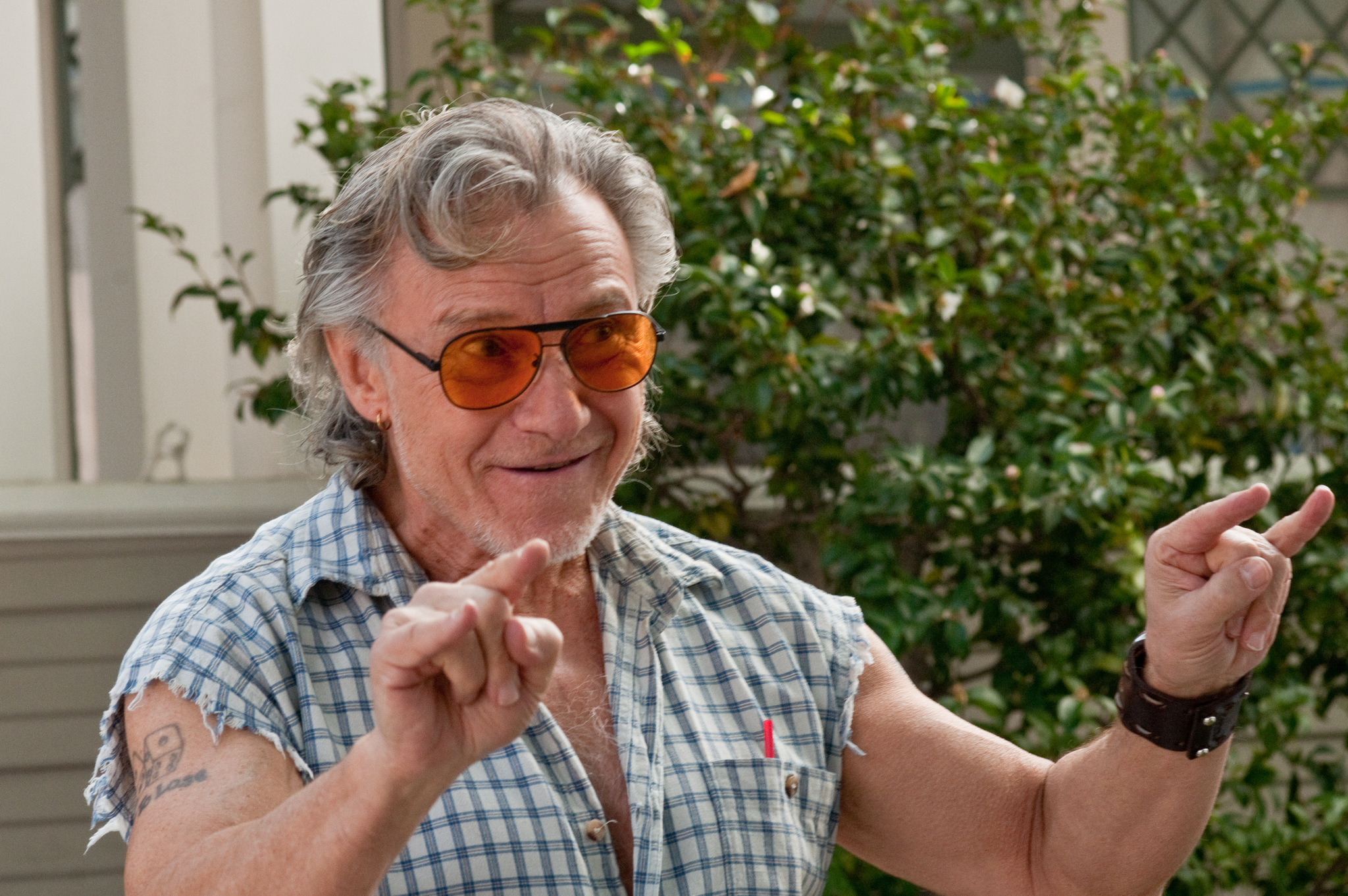 Still of Harvey Keitel in Paskutinis tevu isbandymas. Mazieji Fakeriai (2010)