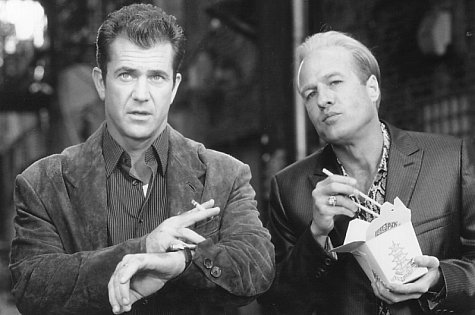 Still of Mel Gibson and Gregg Henry in Payback (1999)