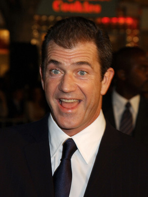 Mel Gibson at event of Mes buvome kariai (2002)