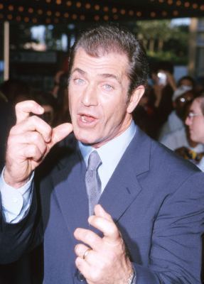 Mel Gibson at event of The Patriot (2000)