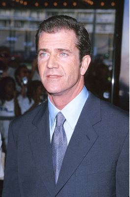 Mel Gibson at event of The Patriot (2000)