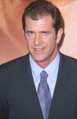 Mel Gibson at event of The Patriot (2000)