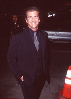 Mel Gibson at event of Beloved (1998)