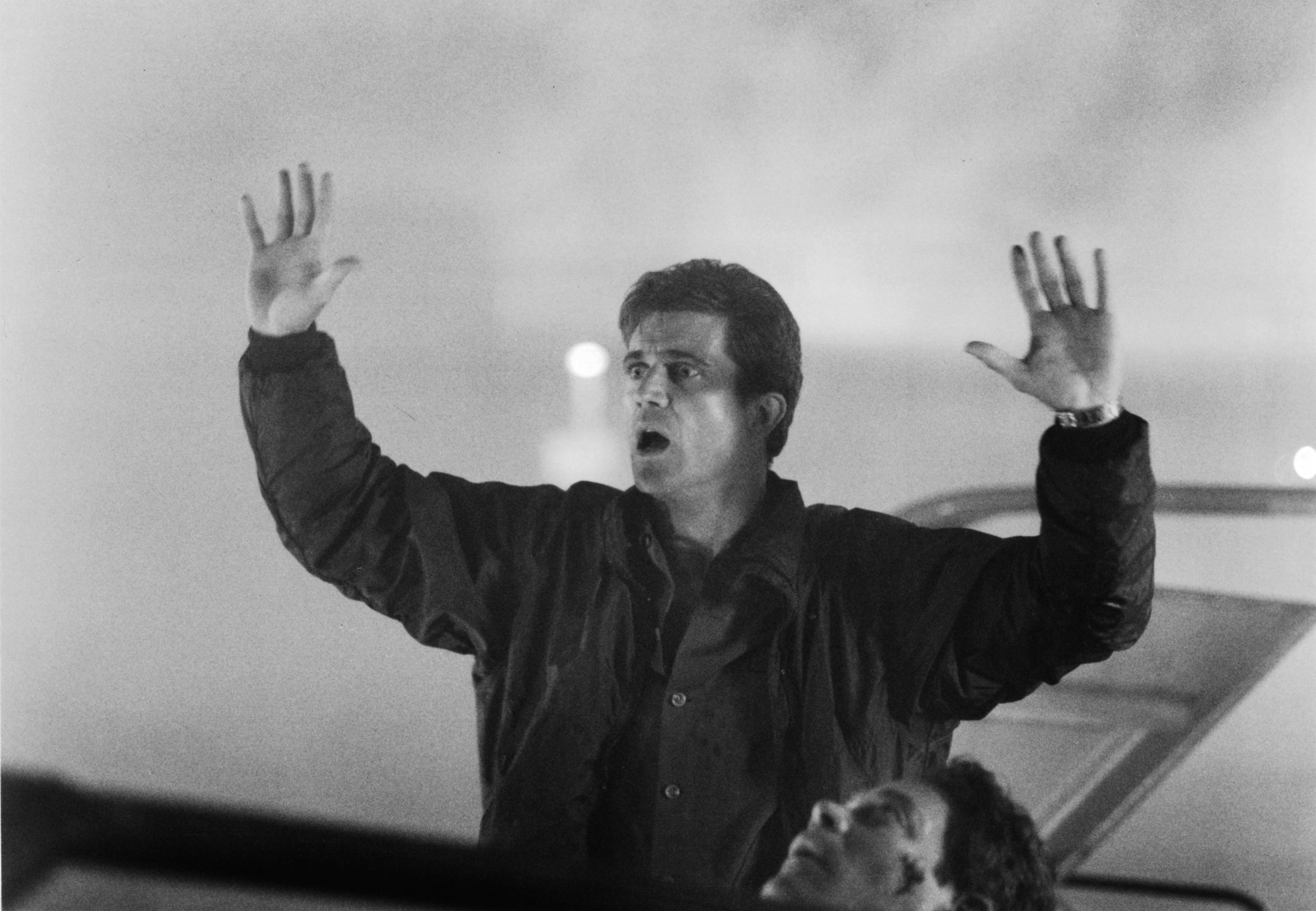Still of Mel Gibson in Mirtinas ginklas (1987)
