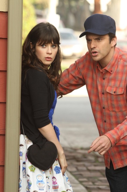 Still of Zooey Deschanel and Jake Johnson in New Girl (2011)