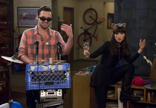 Still of Zooey Deschanel and Jake Johnson in New Girl (2011)