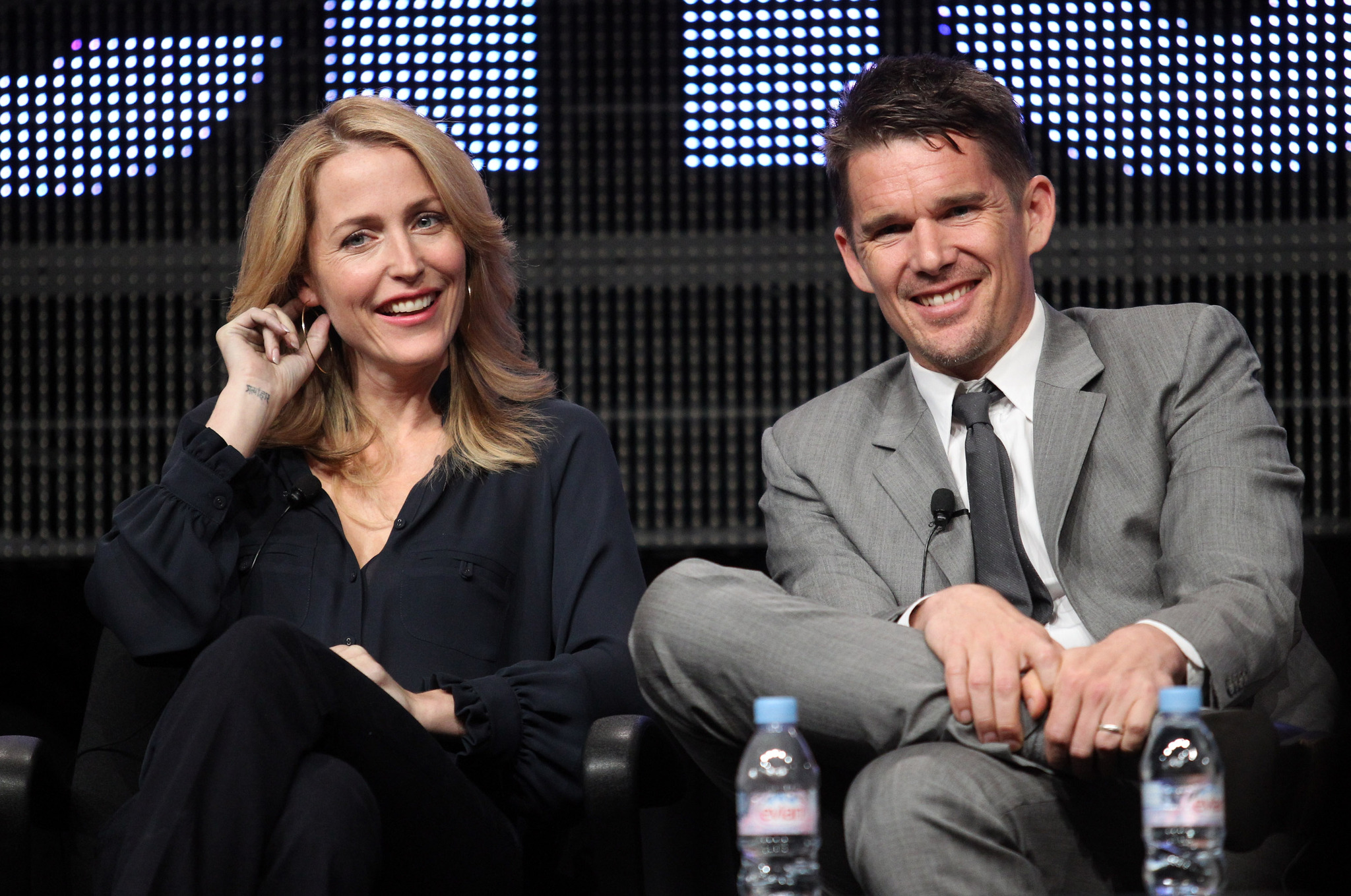 Gillian Anderson and Ethan Hawke