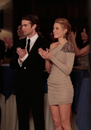 Still of Blake Lively and Chace Crawford in Liezuvautoja (2007)