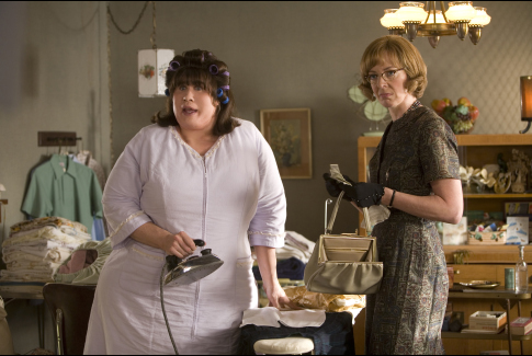 Still of John Travolta and Allison Janney in Hairspray (2007)