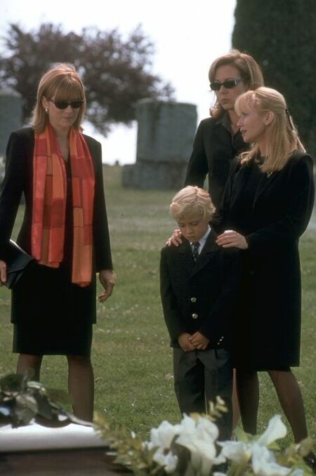 Helen, Kim's son Matt, Kathy and Kim