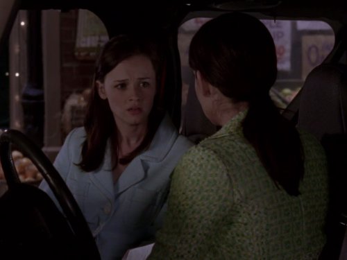 Still of Alexis Bledel and Lauren Graham in Gilmore Girls (2000)