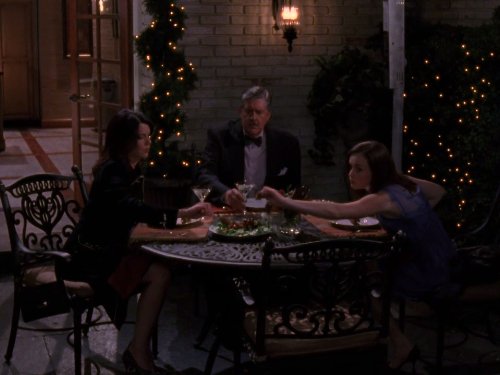 Still of Edward Herrmann, Alexis Bledel and Lauren Graham in Gilmore Girls (2000)
