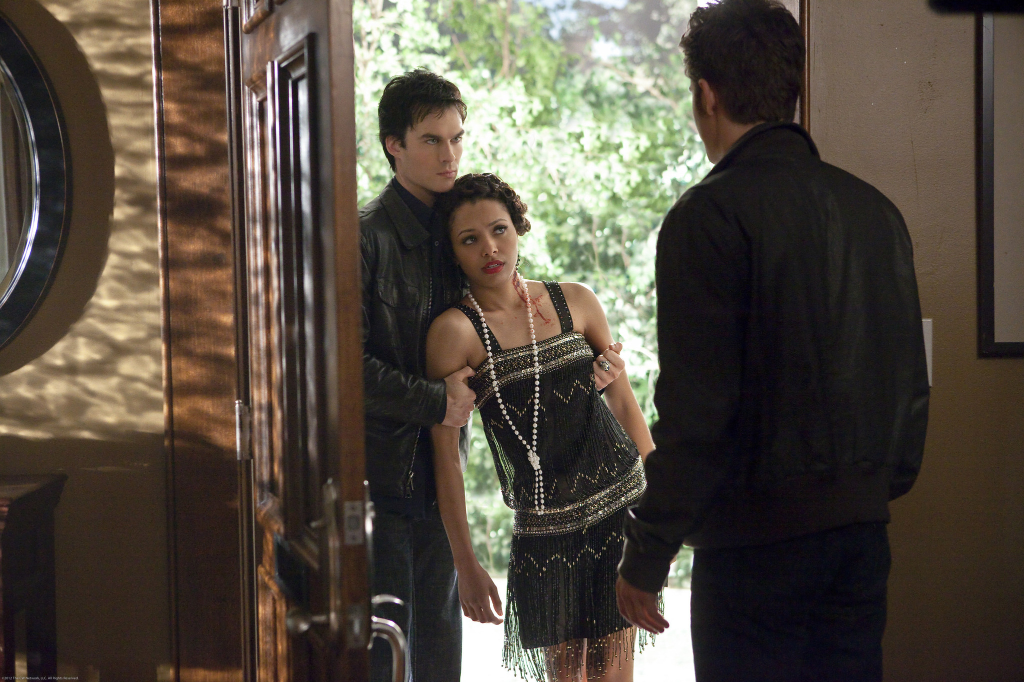 Still of Kat Graham, Ian Somerhalder and Paul Wesley in Vampyro dienorasciai (2009)