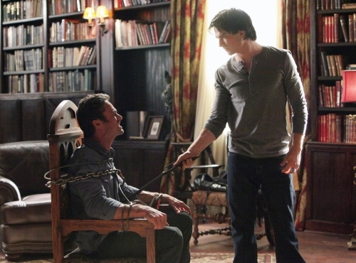 Still of Ian Somerhalder and Taylor Kinney in Vampyro dienorasciai (2009)