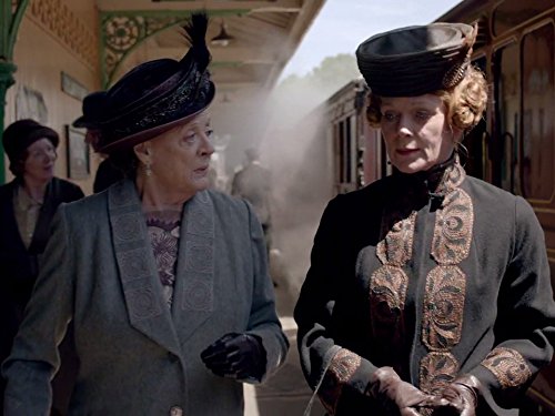 Still of Maggie Smith and Samantha Bond in Downton Abbey (2010)