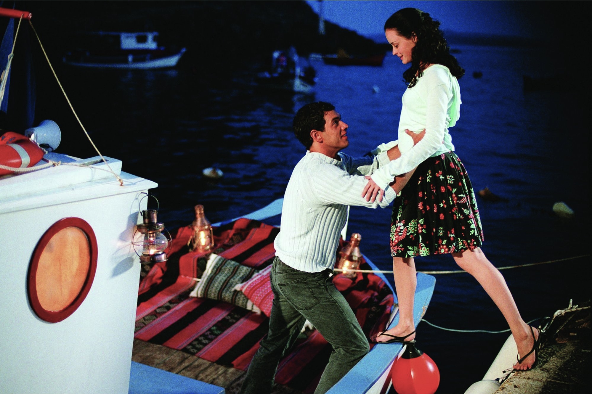 Still of Alexis Bledel and Michael Rady in The Sisterhood of the Traveling Pants (2005)