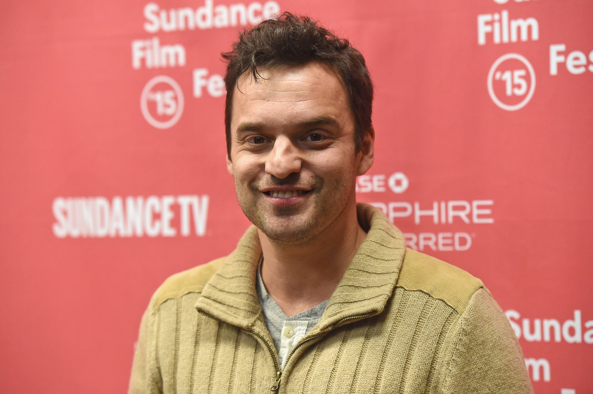 Jake Johnson at event of Digging for Fire (2015)