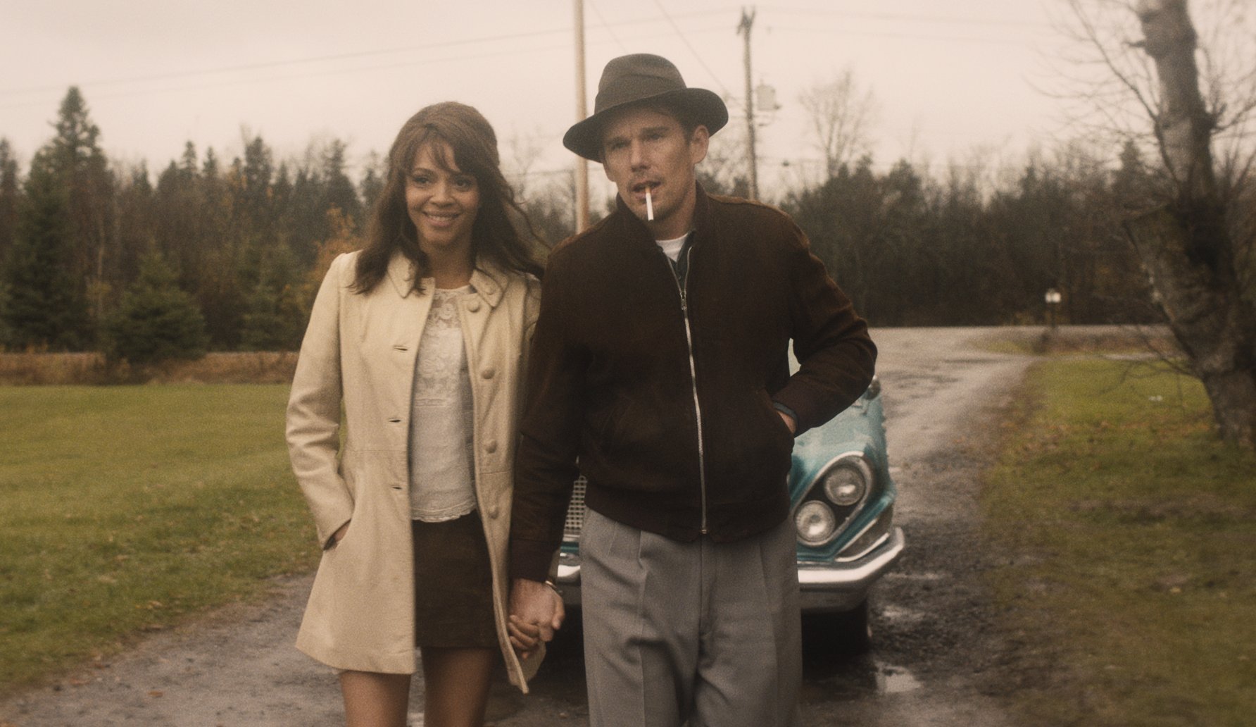 Still of Ethan Hawke and Carmen Ejogo in Born to Be Blue (2015)
