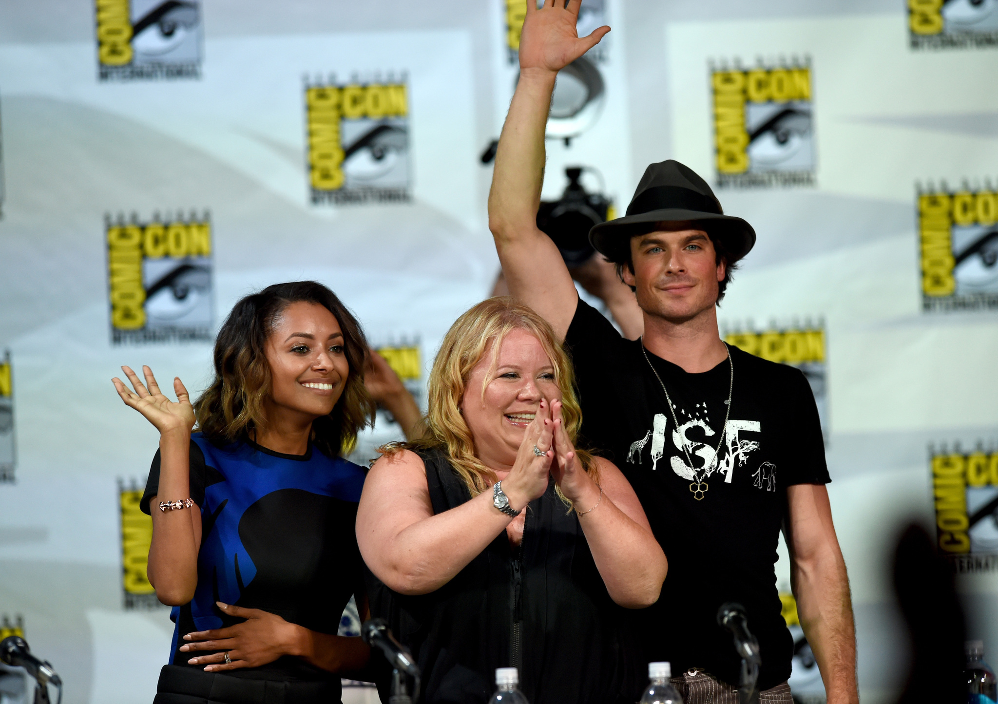 Kat Graham, Julie Plec and Ian Somerhalder at event of Vampyro dienorasciai (2009)