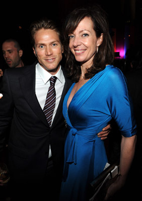 Allison Janney and Jason Lewis