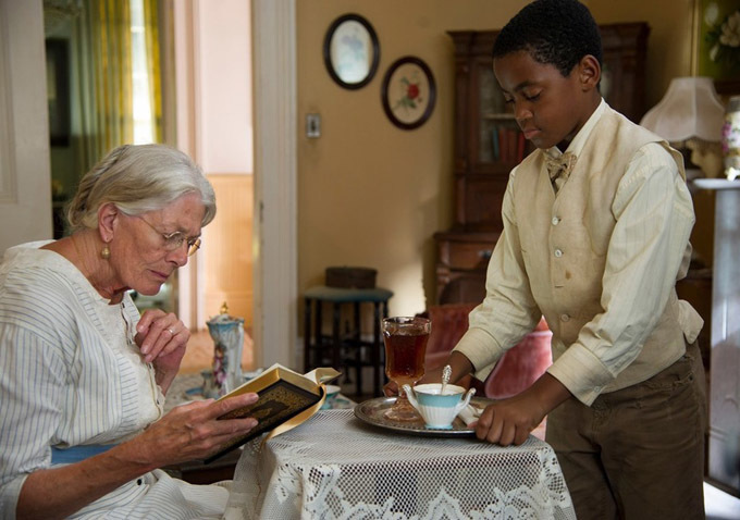 Still of Vanessa Redgrave and Michael Rainey Jr. in The Butler (2013)