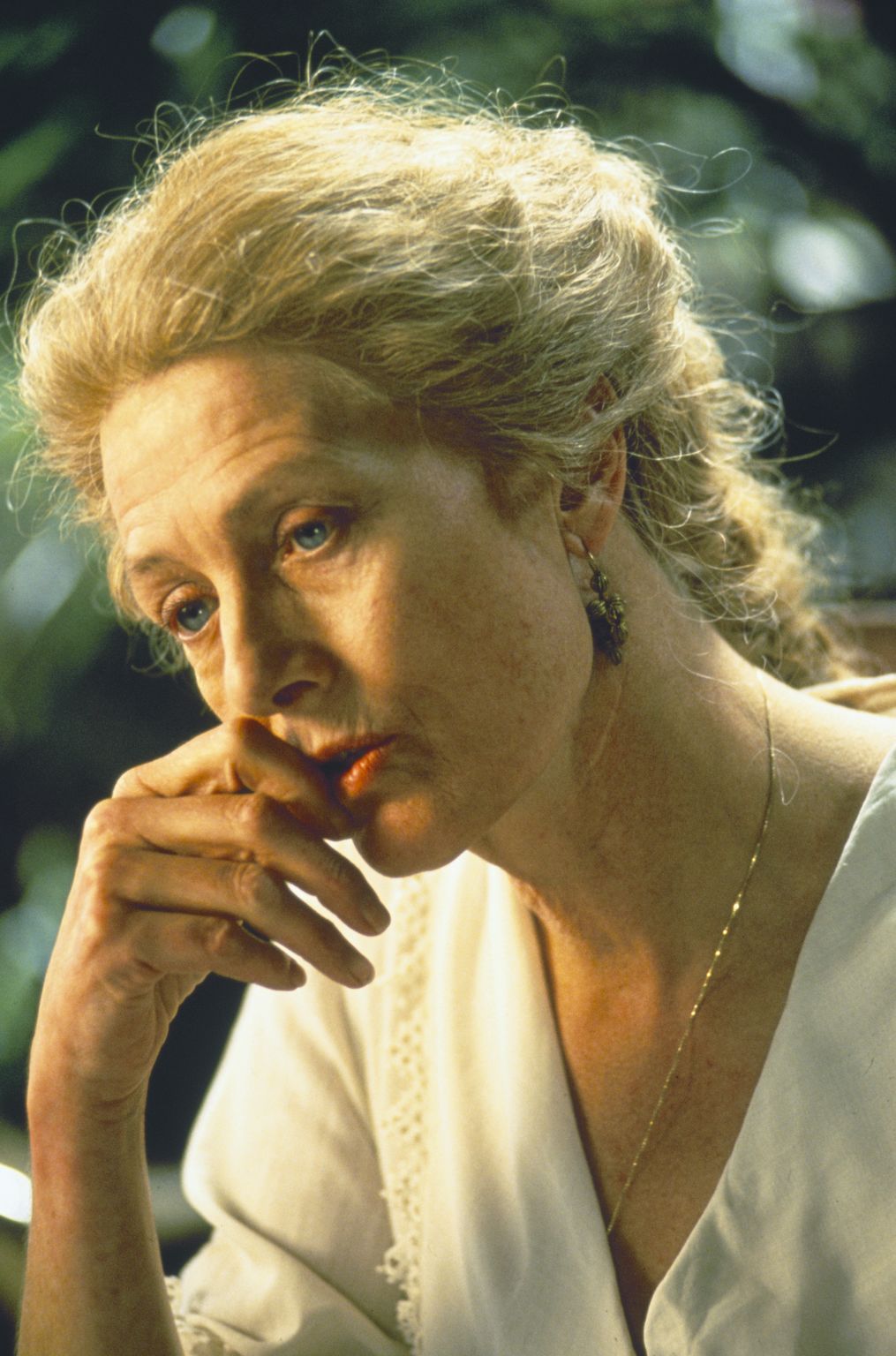Still of Vanessa Redgrave in The Young Indiana Jones Chronicles (1992)