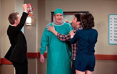 Still of Neil Patrick Harris, Jason Segel, Josh Radnor and Cobie Smulders in Kaip as susipazinau su jusu mama (2005)