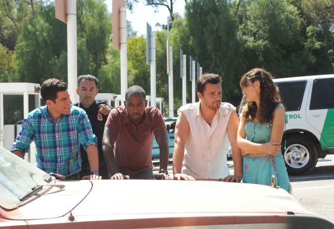 Still of Zooey Deschanel, Max Greenfield, Lamorne Morris and Jake Johnson in New Girl (2011)