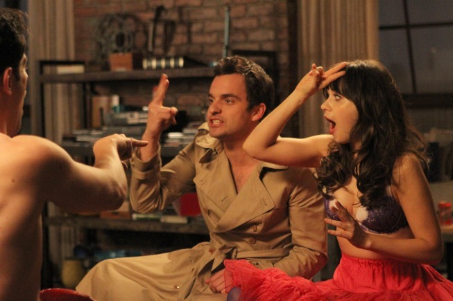 Still of Zooey Deschanel and Jake Johnson in New Girl (2011)