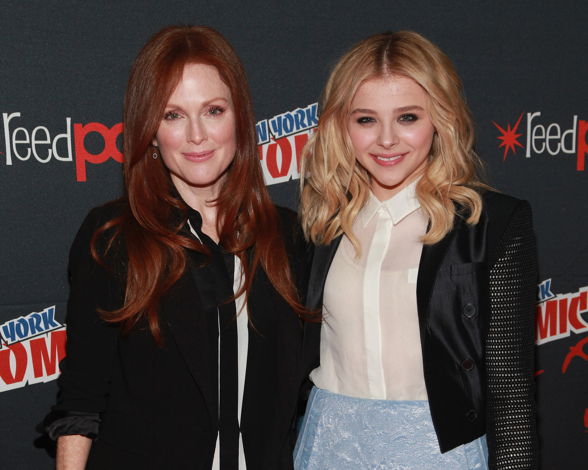 Julianne Moore and Chloë Grace Moretz at event of Kere (2013)