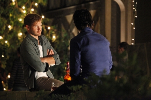 Still of Matthew Davis and Ian Somerhalder in Vampyro dienorasciai (2009)