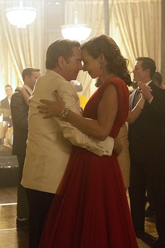 Still of Beau Bridges and Allison Janney in Masters of Sex (2013)