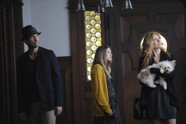 Still of Dylan McDermott, Connie Britton and Taissa Farmiga in Amerikietiska siaubo istorija (2011)