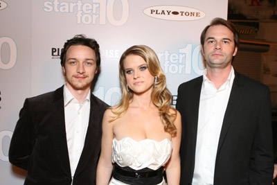 James McAvoy, Tom Vaughan and Alice Eve at event of Starter for 10 (2006)