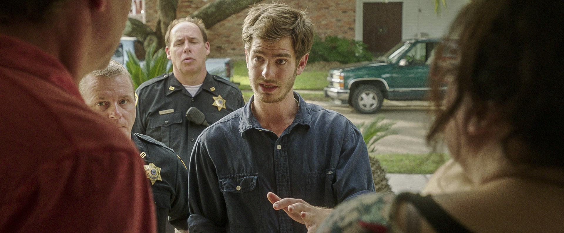 Still of Andrew Garfield in 99 Homes (2014)