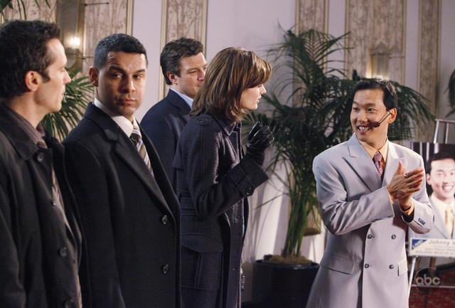 Still of Jon Huertas, Seamus Dever, Nathan Fillion, Stana Katic and Eddie Shin in Kastlas (2009)