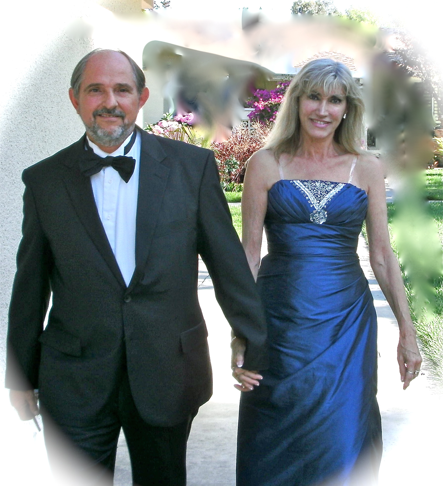 Gordon with wife and co-star of BIFOCALS, Barbara Rich (AKA Ageless1der). They were on their way to shoot Academy Awards Bifocals show.