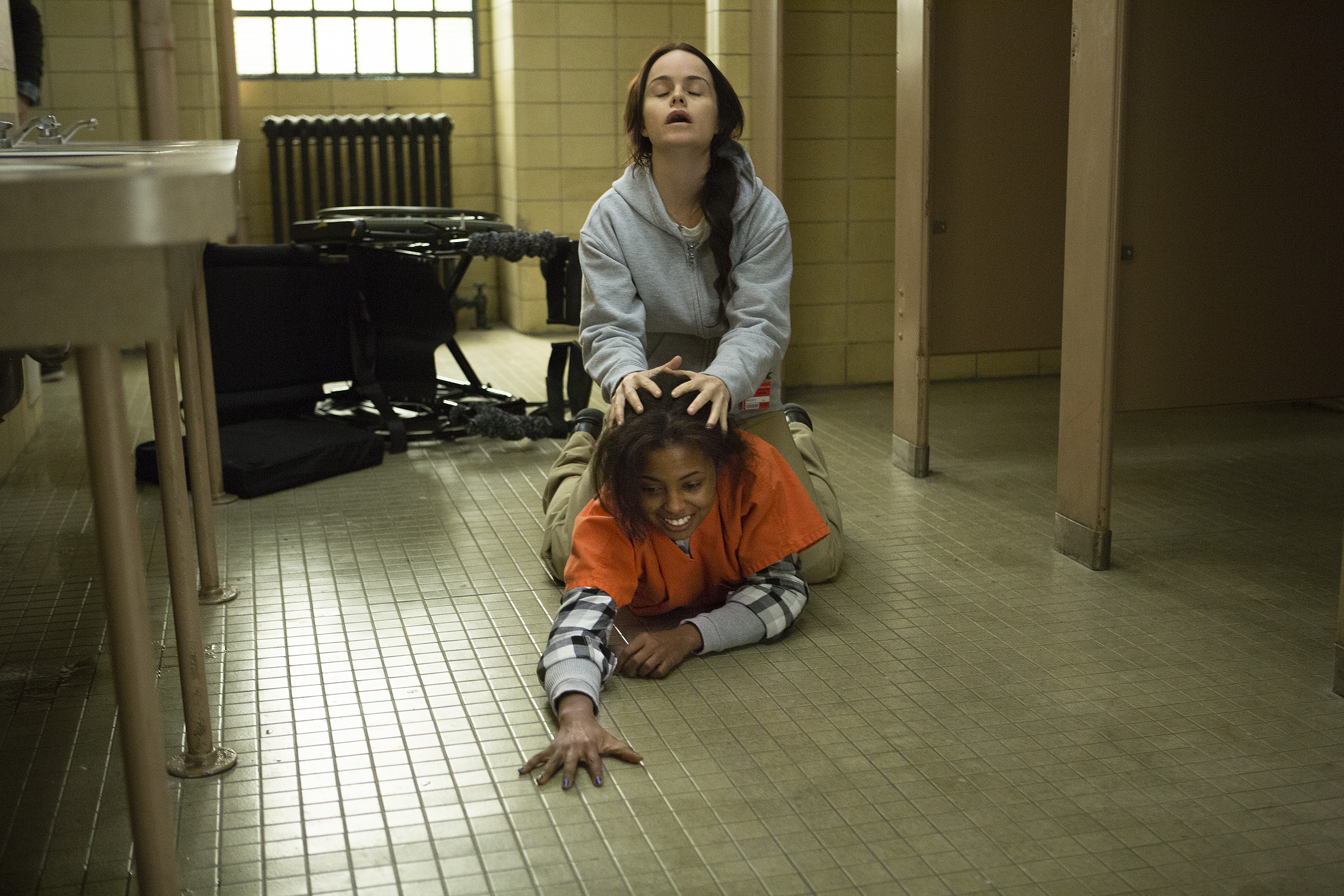 Still of Taryn Manning and Adrienne Warren in Orange Is the New Black (2013)